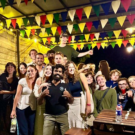 Downtown Hostels 엘라 외부 사진