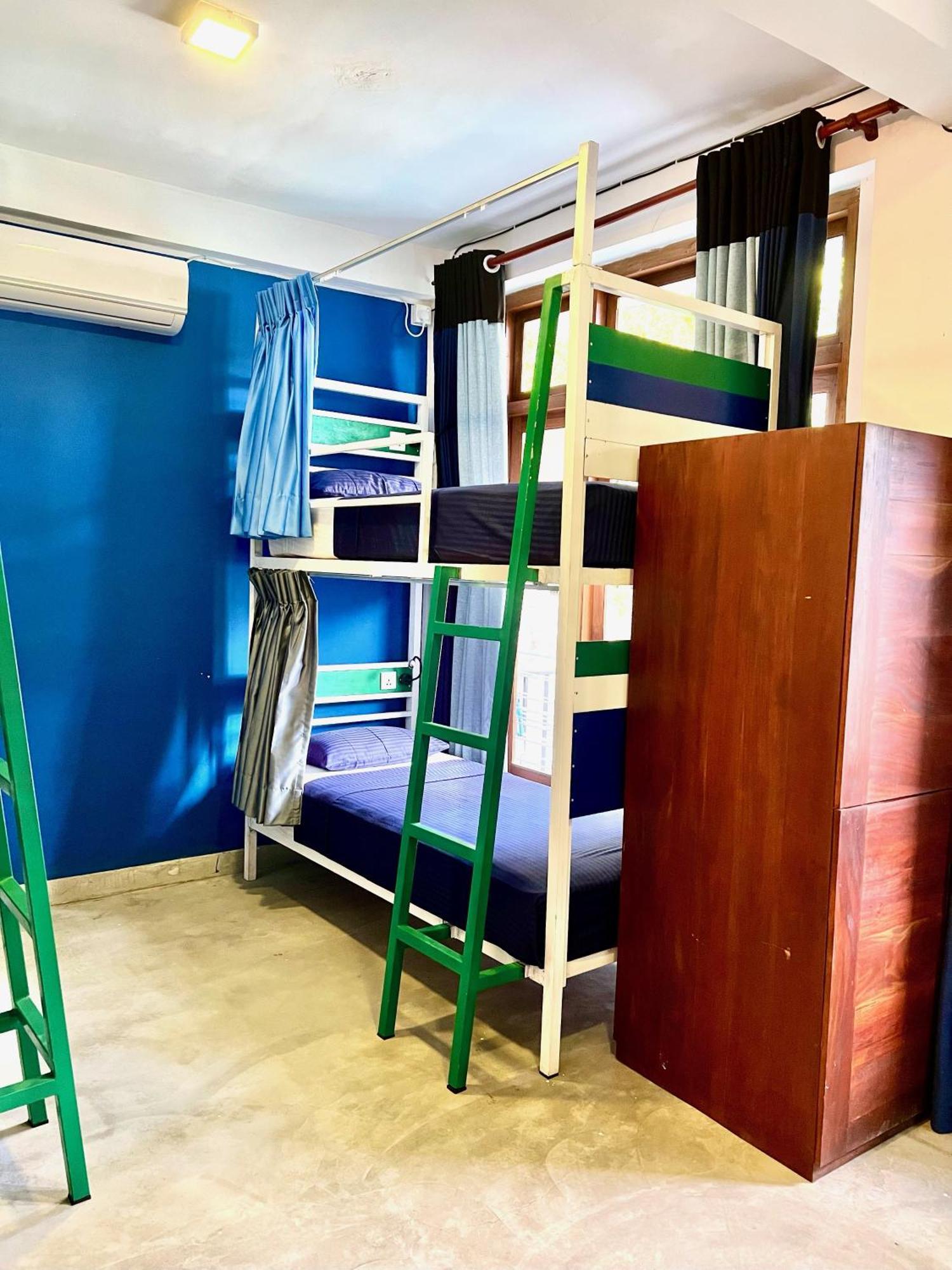 Downtown Hostels 엘라 외부 사진