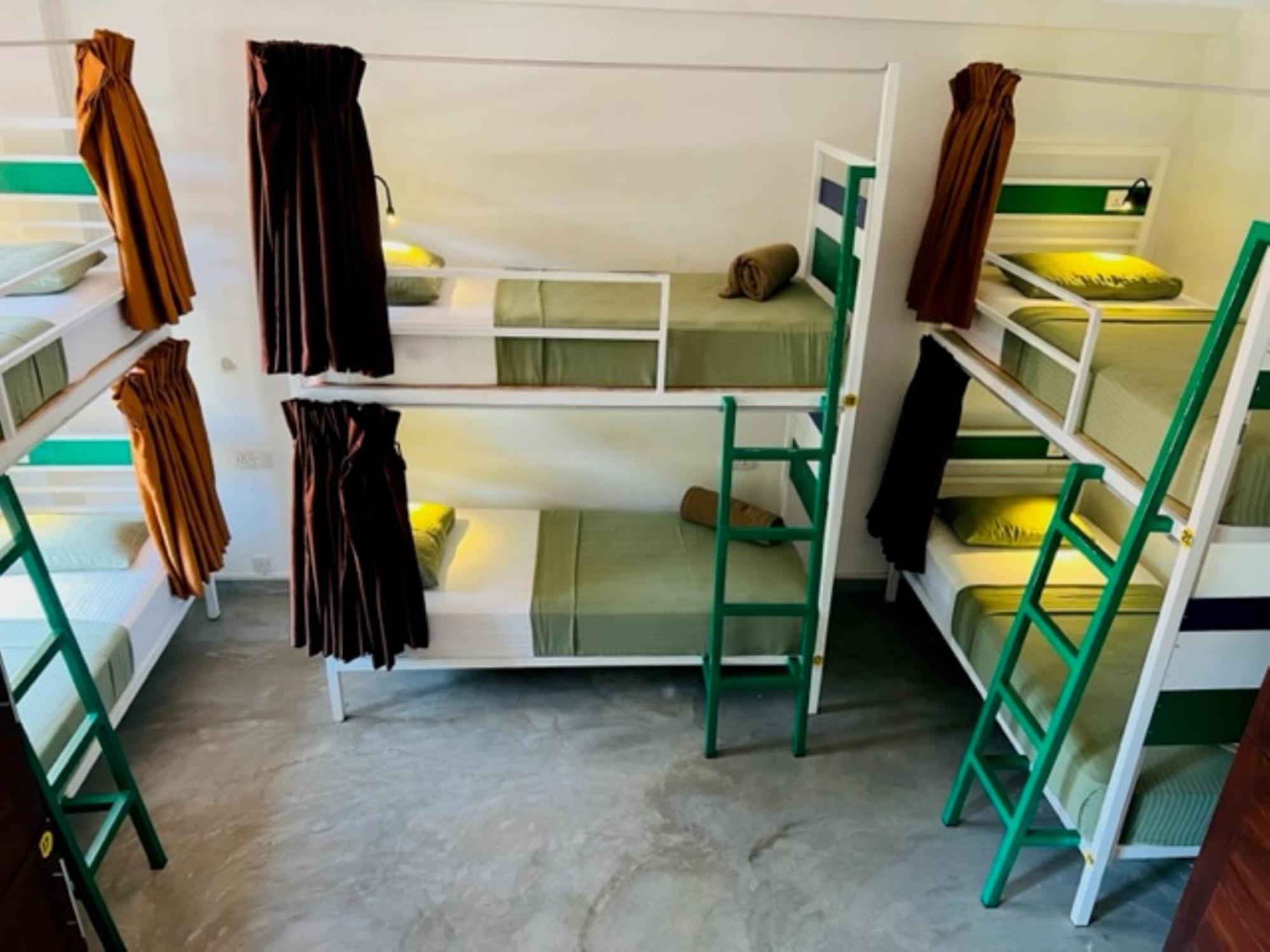 Downtown Hostels 엘라 외부 사진