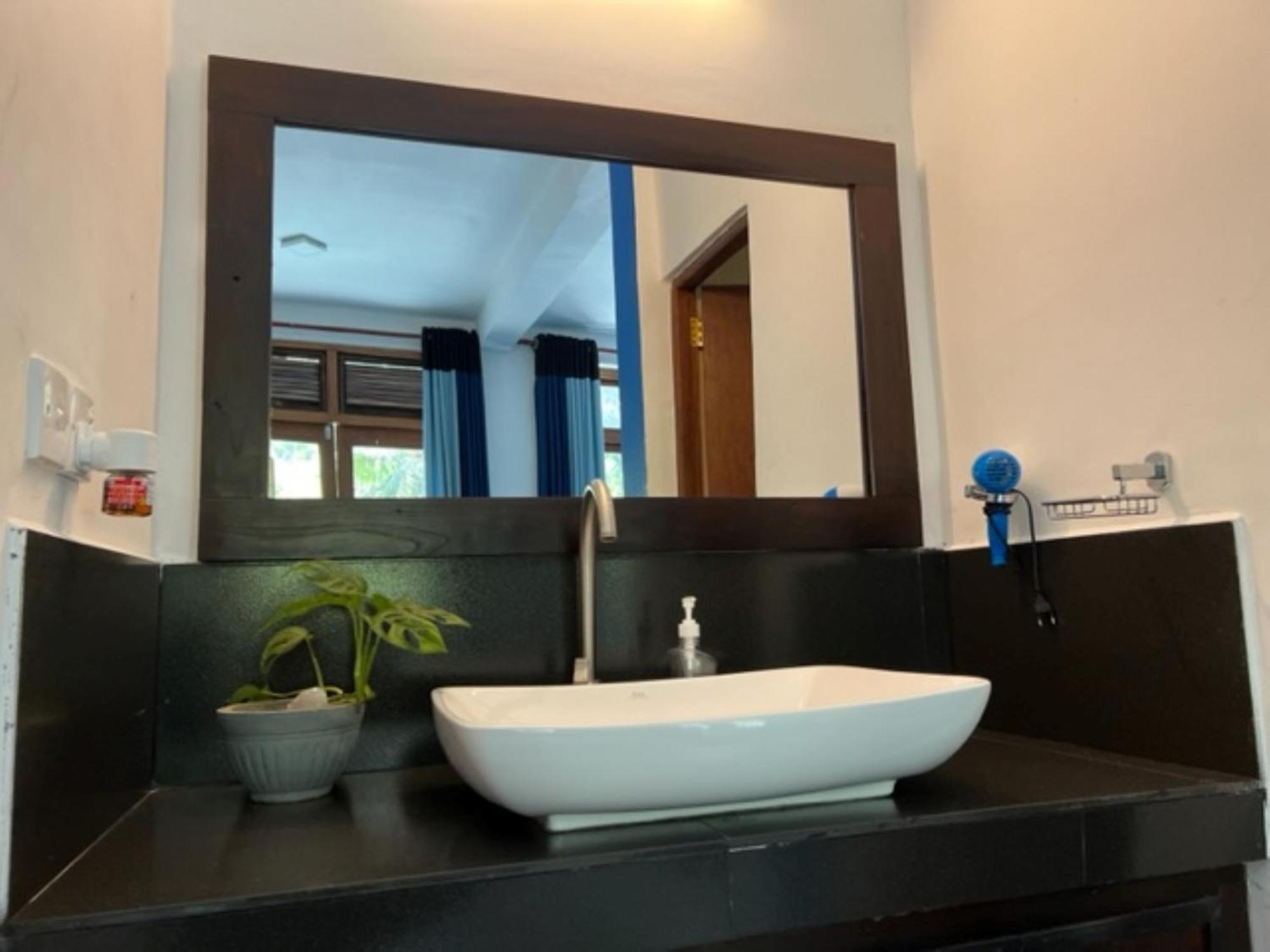 Downtown Hostels 엘라 외부 사진